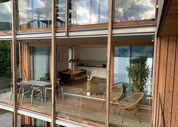 Bellevue - Incl Summercard * צל-אם-זי