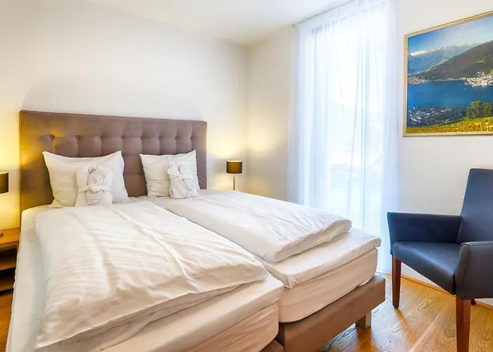 Bellevue - Incl Summercard צל-אם-זי