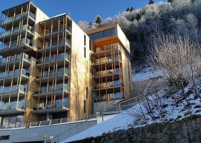 Bellevue - Incl Summercard Lejlighed *